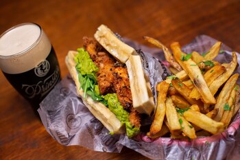 Hamburguesas de carne y pollo