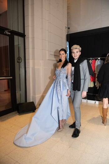 Jorge Rey con su modelo