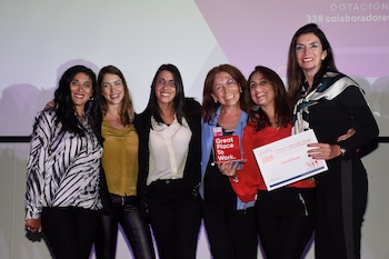 GARANTIZAR, servicios financieros. María Danila