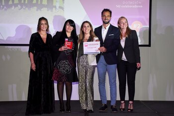 TARJETA CENCOSUD, servicios financieros. Ocupó