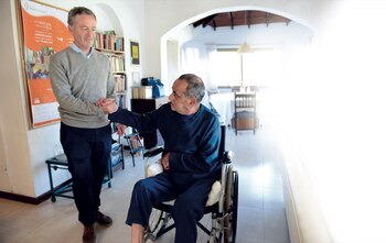 Matías Najún con Beto, uno