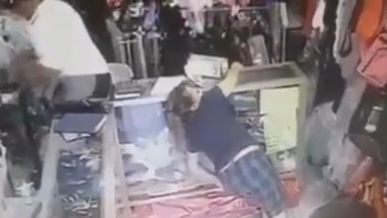 El video muestra cómo la