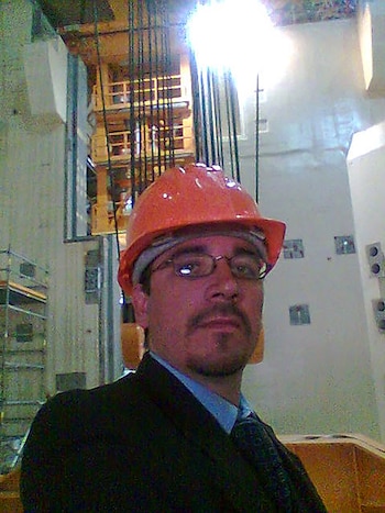 El autor, el día de