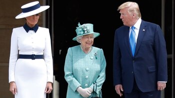 La reina Isabel II de