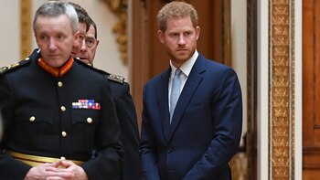 El príncipe Harry fue sin