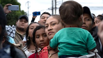 Migrantes centroamericanos en México, buscan