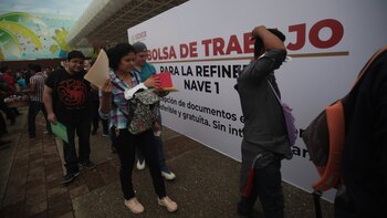 Cientos de ciudadanos de distintas