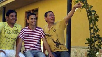 Álex Zabala Luján (centro) falleció