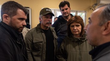 Burzaco y Bullrich junto a