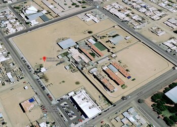 El director del Centro de Reinserción Social de San Luis Río Colorado aseguró que el acusado se encontraba solo en su celda cuando usó un pedazo de cobija para armar una especie de soga y colgarse del baño Foto: Google