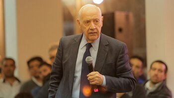 Lavagna descartó un acuerdo con