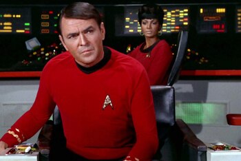 James Doohan como Montgomery “Scotty” Scott en “Star Trek”.