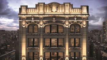 El penthouse del 212 Fifth Avenue tiene tres pisos y fue construido en 1912