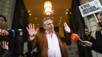 Fernández y Kirchner no están