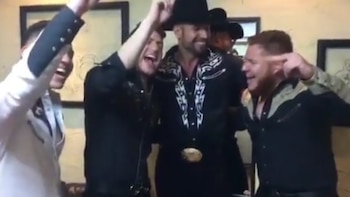 Amaya en el video compartido por Los Rojos (Instagram: grupolosrojos)