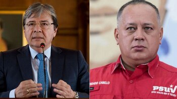 El canciller colombiano Carlos Holmes Trujillo y el presidente de la Asamblea Constituyente de Venezuela, Diosdado Cabello