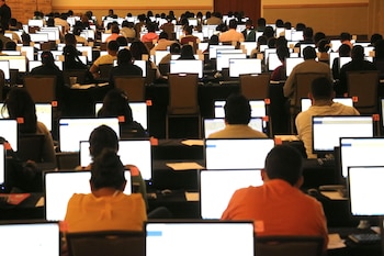 Maestros de educación básica y media superior presentaron la Evaluación de Desempeño Docente(FOTO: CUARTOSCURO.COM/ Archivo)