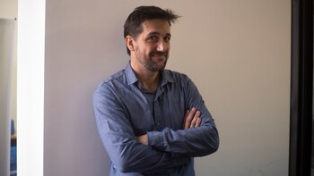 Junto a su pareja, Vanesa