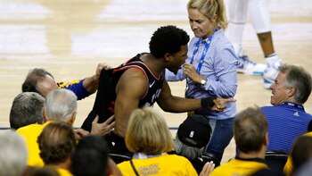 Después de sufrir la agresión, Kyle Lowry señaló a Stevens (GETTY IMAGES NORTH AMERICA / AFP)