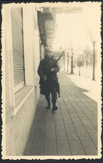 Un soldado durante los acontecimientos