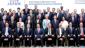 Los ministros de Finanzas del