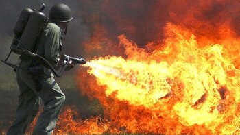 Quemar a las víctimas con