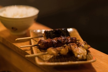 Kushiyaki, street food en Tori