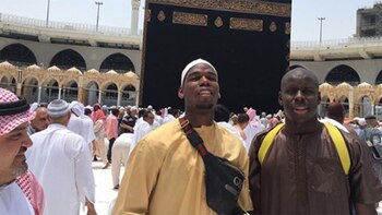 Paul Pogba se convirtió al