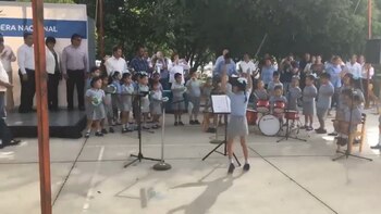 El acto musical generó cientos