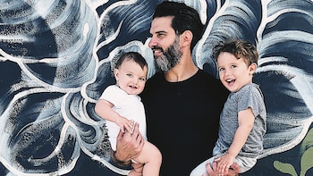 Ale Castagnolo juntos sus dos