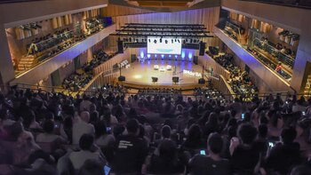 "El celular se mira 250