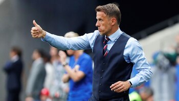 Neville sueña con llevar a “Las Leonas” a ser campeonas mundiales por primera vez en su historia (REUTERS/Eric Gaillard)