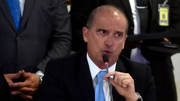 Onyx Lorenzoni (Grosby)