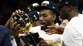 Leonard cosechó su segundo anillo