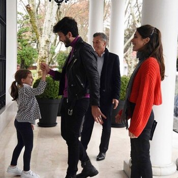 Sebastián Yatra y Tini Stoessel