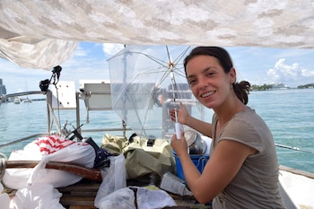 La pareja viajó de forma