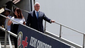 Mike Pnece visitó el USNS