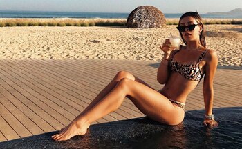 Michelle mostró su figura en