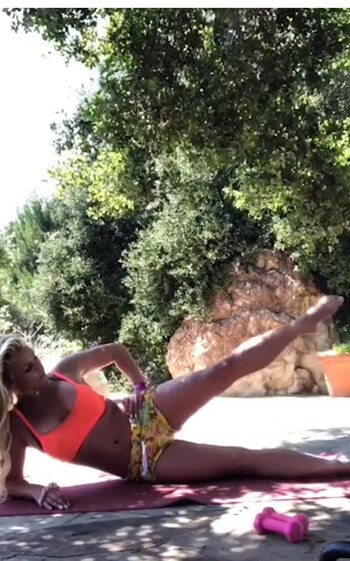 La cantante Britney Spears dio