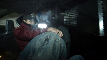 Adentro: Devias entra a un