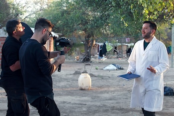 Backstage del video Un humano