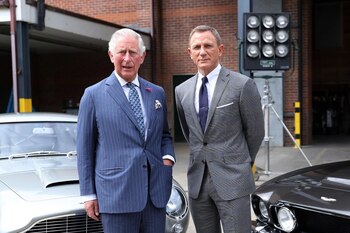 El Principe Carlos convivió con