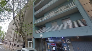 El edificio por donde escaparon,