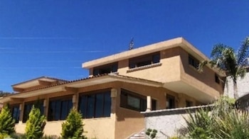 Una de las construcciones al