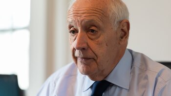 Lavagna cuestionó las políticas económicas