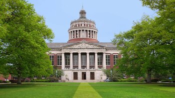 Rush Rhees Library es la