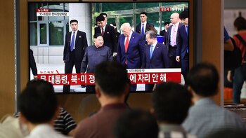 El encuentro en los canales de noticias de Corea del Sur (AFP)