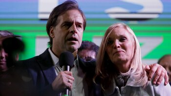 Luis Lacalle Pou y Beatriz