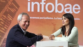 Además de coproducir Hernán, Onza