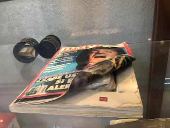 Drogas escondidas en ropa, alimentos